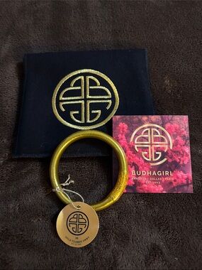 BUDHAGIRL Brand NewGold Tzubbie AWB!